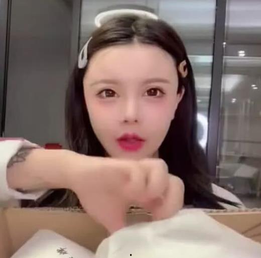 韩安冉吃瓜爆料最新,独家爆料，揭秘幕后真相  第1张