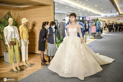 山东服装爆料原视频,揭秘幕后真相,视频内容深度解析 第2张 山东服装爆料原视频,揭秘幕后真相,视频内容深度解析 第2张